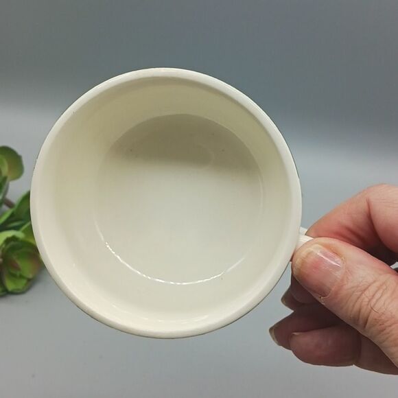 Vintage Old Curosity Shop teacup & saucer - Picture 5 of 10